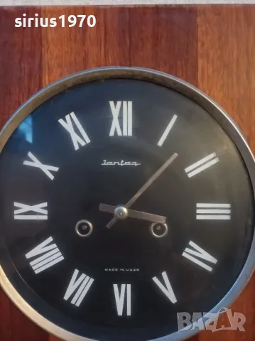 руски стенен работещ часовник, снимка 3 - Стенни часовници - 47579069
