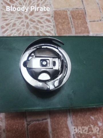 грайфер права машина Pffaf, снимка 2 - Шевни машини - 54237649