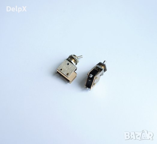 Български ключ с лост 3pin и 2 положения метален Ф8mm, снимка 1 - Друга електроника - 42608944