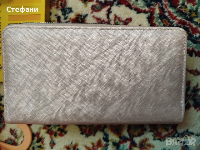 Разпродажба на чисто нови стоки , снимка 14 - Портфейли, портмонета - 53986614