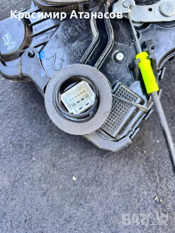 Брава на врата предна дясна за Тойота Аурис. A046693 , снимка 5 - Части - 49602511