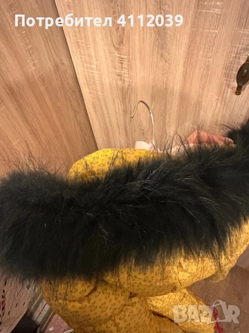 Детско момичешко яке Benetton, снимка 5 - Детски якета и елеци - 51880333