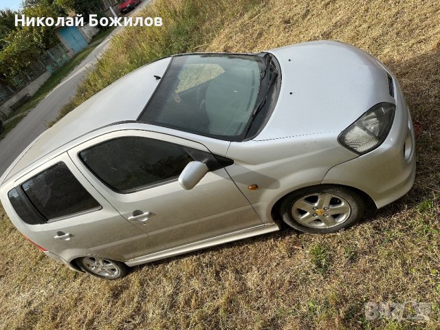  Продавам Daihatcu YRV НА ЧАСТИ 1.3/90 коня 4х4, снимка 3 - Автомобили и джипове - 42370541