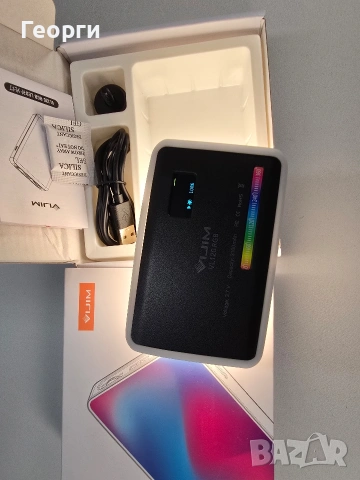 LED RGB фото лампа Vijim VL120, снимка 2 - Светкавици, студийно осветление - 54179861