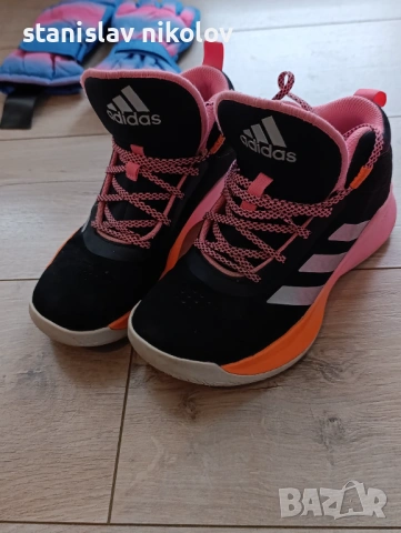 Оригинални Детски маратонки Adidas за момиче .4.1/2(us).36.2/3