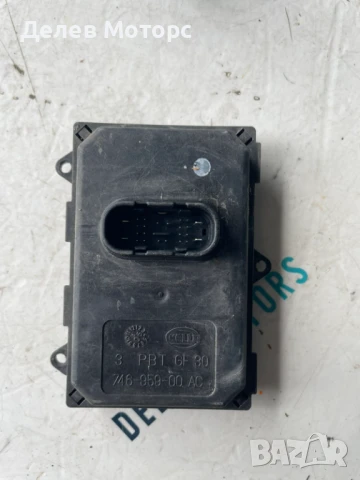 Завиващ модул Xenon Hella 8U0941329 Skoda SuperB 2. 0 TDI DSG 4x4 200 кс. , двигател DTUA, 22000 км