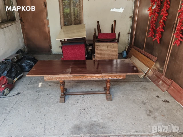 Холна маса масивна с дърворезба разтегателна, снимка 2 - Секции и витрини - 51362858