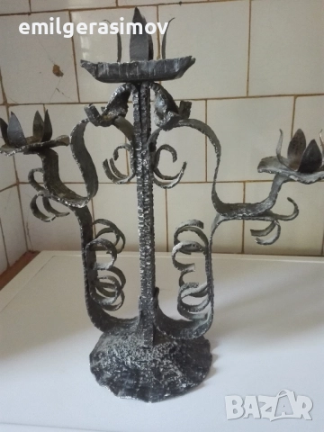 Свещник ковано желязо - четири броя., снимка 5 - Антикварни и старинни предмети - 31360489