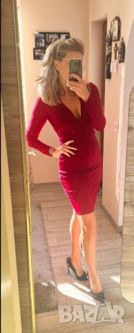 Червена рокля, снимка 4 - Рокли - 40677851