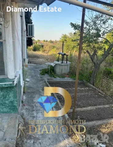 Едноетажна къща в село Опан, общ. Опан, снимка 8 - Къщи - 55999058