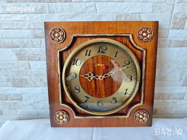 Стар руски стенен часовник - Маяк - 1970г.