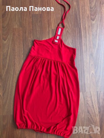 Червена къса рокля с камъни, снимка 1 - Рокли - 29533289