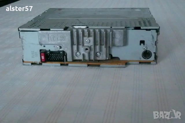 Авто CD player Kenwood KDC-3534G, снимка 8 - Аксесоари и консумативи - 54229128