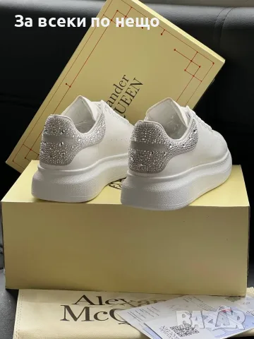 Alexander McQueen Дамски Маратонки С Кристали👟Дамски Спортни Обувки С Камъни - 2 Цвята Код E187, снимка 3 - Маратонки - 55990192