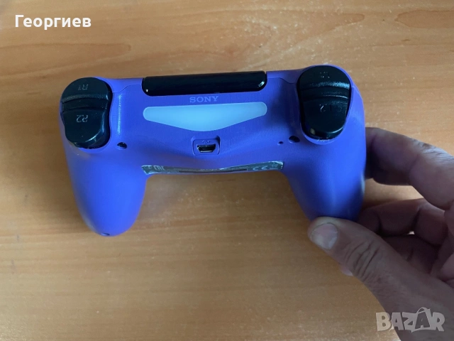 Джойстик SONY PS4, снимка 4 - PlayStation конзоли - 53220514