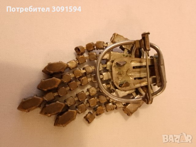 Радка брошка Арт Деко -1920г със клипс и игла кристали, снимка 10 - Антикварни и старинни предмети - 44176217