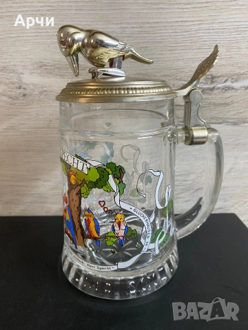 Немска стъклена халба за бира