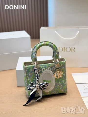Christian Dior Дамска чанта, кожа, снимка 7 - Чанти - 56323859