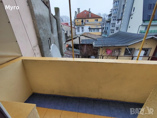 EKZARH- Самостоятелна боксониера в в идеален център на метри от плажа, снимка 6 - Квартири, нощувки - 54066402