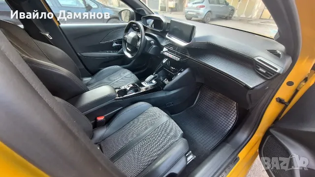 Пежо / Peugeot E 208 GT ЕЛЕКТРИЧЕСКИ с гаранция на батерията до 2029г, снимка 5 - Автомобили и джипове - 49116056
