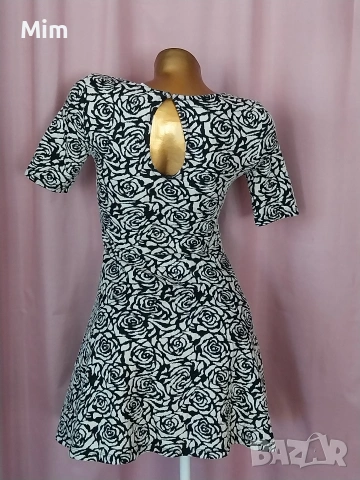 S/M/L Различни модели и цветове рокли , снимка 11 - Рокли - 54331596