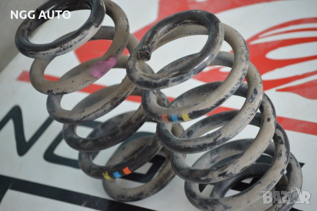 Пружини за ходова част за Audi A4 Avant B7 комби,  позиция предна, снимка 2 - Части - 37793767
