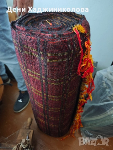 Ръчно тъкан битов плат, снимка 2 - Платове и дамаски - 54328632