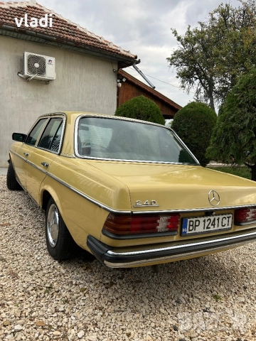 W123 240D , снимка 3 - Автомобили и джипове - 52424630