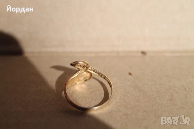 Златен дамски пръстен , снимка 4 - Пръстени - 47812986