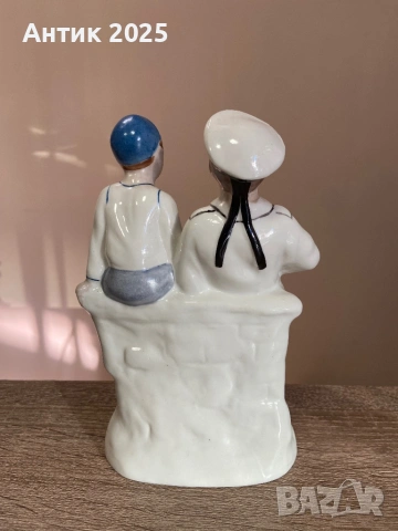 Винтидж порцеланова статуетка „Двама моряци“, СССР, снимка 2 - Антикварни и старинни предмети - 53236365