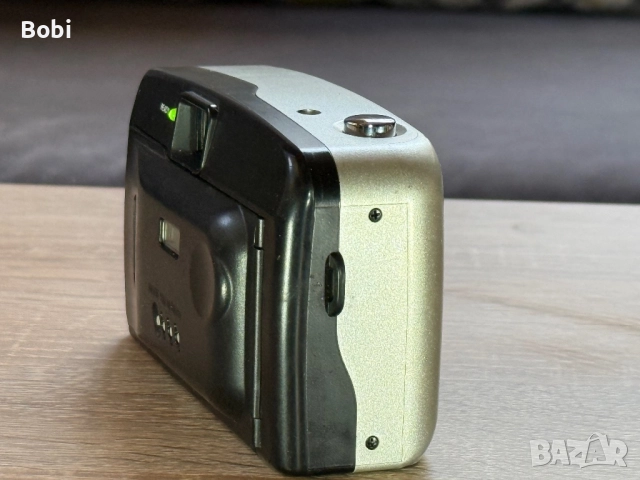 Polaroid 370 Date Auto Focus – моментен фотоапарат, снимка 7 - Фотоапарати - 52868310