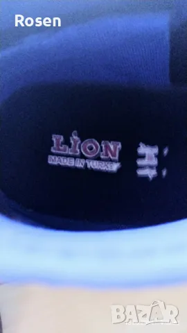 Продавам:Спортни футболни обувки/маратонки Lion made in Turkey., снимка 5 - Футбол - 47360213