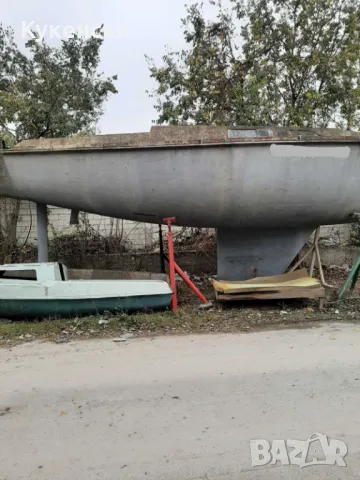 Корпус на яхта Van de Stadt , снимка 3 - Воден транспорт - 49713870