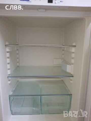 Продавам хладилник LIEBHERR , снимка 4 - Хладилници - 53888725