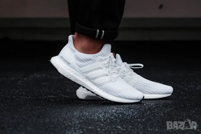  маратонки  Adidas UltraBoost 4.0 ‘Triple White’  номер 42 2/3, снимка 2 - Маратонки - 47480977
