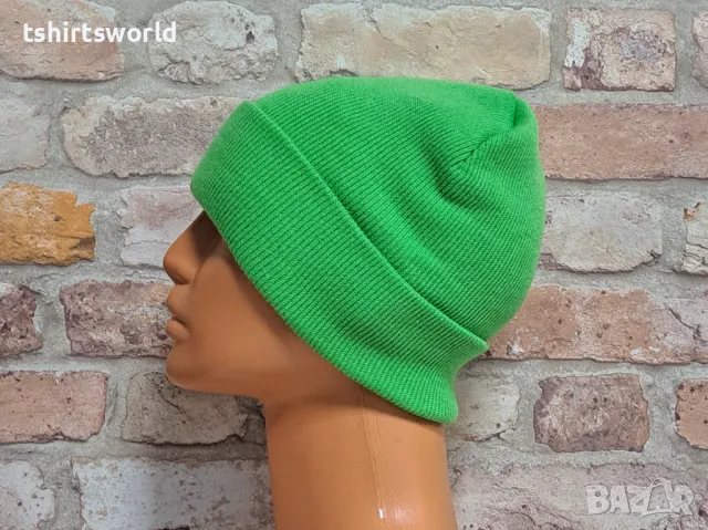 Нова зимна дамска/детска шапка в зелен цвят, снимка 4 - Шапки - 47663779