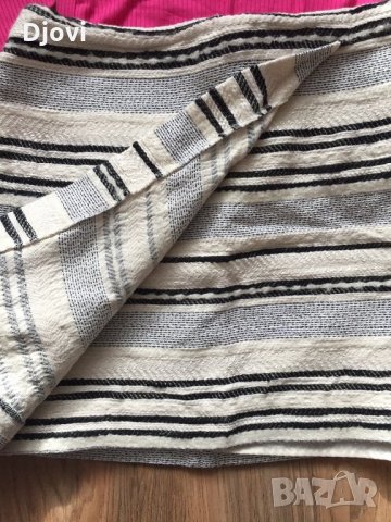 Жакардова пола Н&М, снимка 2 - Поли - 31328991