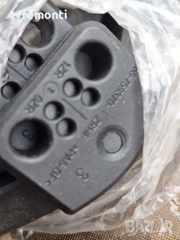 оригинална стойка КРАЧЕТА  68-759370-1ZR6RH Телевизор  за  TCL модел 50P615K  - НОВО, снимка 2 - Стойки, 3D очила, аксесоари - 54091381