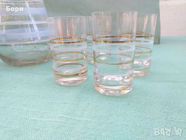 Български Сервиз от 1970г Гарафа и чаши, снимка 8 - Чаши - 34057206