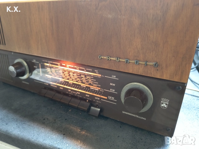 Лампово радио Grundig 2147, снимка 10 - Радиокасетофони, транзистори - 53109922