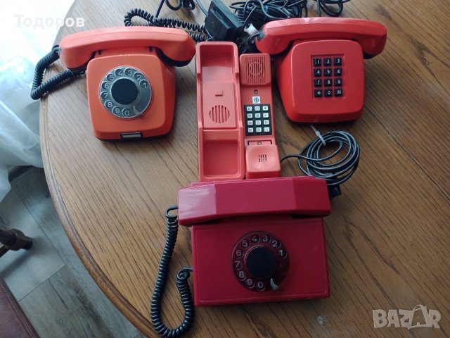  Ретро соц български телефони