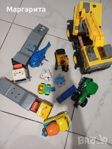 Детски играчки , снимка 2 - Коли, камиони, мотори, писти - 52083623