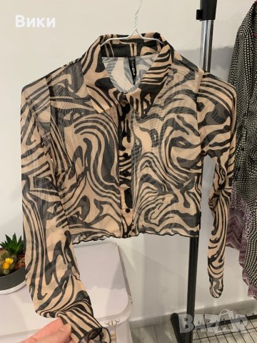 Дамска риза в размер XS, снимка 2 - Ризи - 44295050