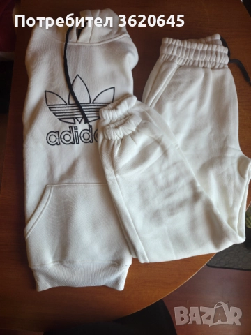 Дамски ватиран екип с бродирано лого, снимка 3 - Спортни екипи - 52334344