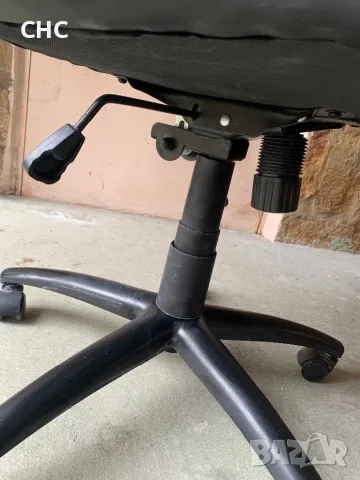 Офис стол, снимка 6 - Столове за офис - 48889172