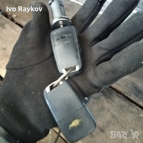 Патронник, ключове от Chevrolet Cruze 2.0 CDI, снимка 2 - Части - 48655967