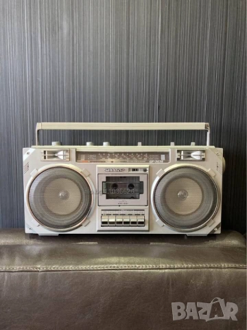 SHARP GF-7474Z VINTAGE RETRO BOOMBOX радио касетофон, снимка 3 - Радиокасетофони, транзистори - 54133612