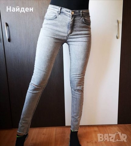 Сиви дънки H&M с накъсани крачоли, снимка 1 - Детски панталони и дънки - 35531598