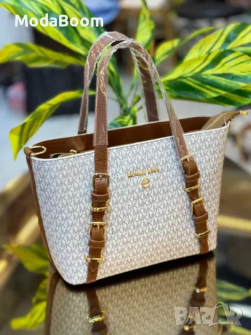 Michael Kors дамски чанти Различни цветове , снимка 2 - Чанти - 48854074