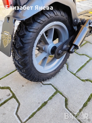 Електрически скутер-тротинетка JEEP JUC AS IPX5 ДО 25 КМ/Ч, ПРОБЕГ ДО 50 КМ, снимка 5 - Други спортове - 52813080